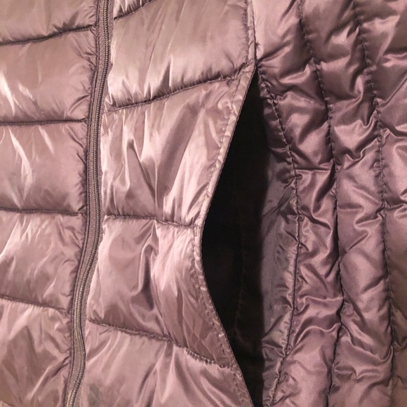 32 Degrees Weatherproof Vest in Purple - Picture 4 of 5